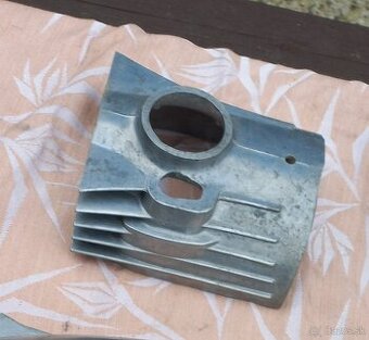 Jawa cz 175 kryt karburátora.