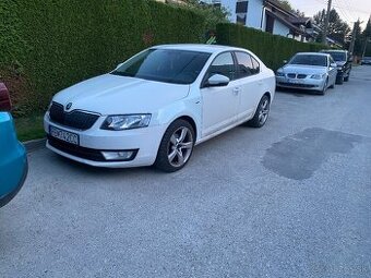 Predam skodu octaviu 3 1.6tdi manual