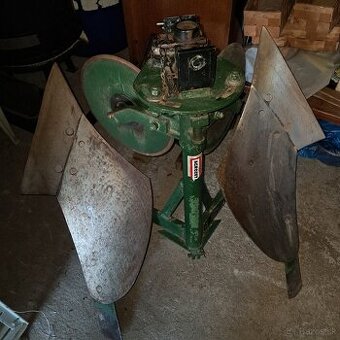 Predám nový jednoradličný pluh obracák