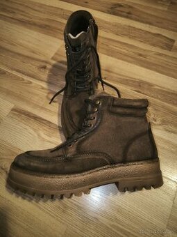 Zimná obuv, Pánske čižmy.