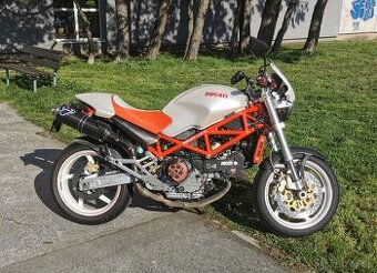 Ducati monster S4