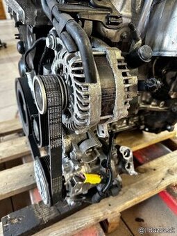 Rozpredam na diely motor 1.5 blue HDI 96kw yh01 yhz