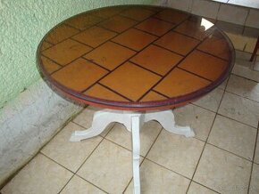 Stary tazky stol - 1