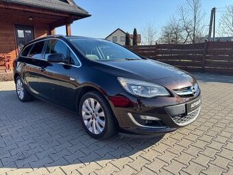 Opel Astra Sport Tourer 1.4 LPG - 1