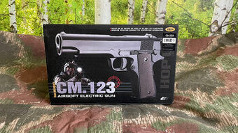 Predám airsoftovú pištoľ CYMA CM.123 + príslušenstvo