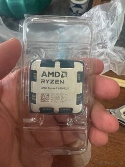 AMD Ryzen 7 9800X3D