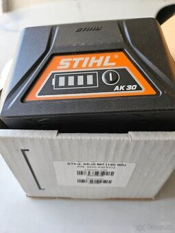 Nová STIHL BATÉRIA AK 30