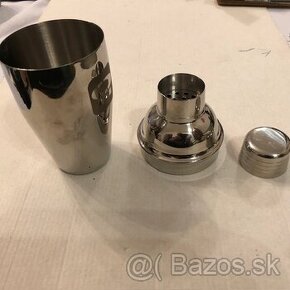 Nerezový shaker 300 ml, termoska 0,75 l a ploskačka 210 ml