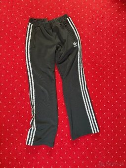 Čierne Tepláky Adidas