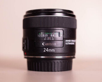 Canon EF 24mm f/2.8 IS USM