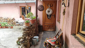 RODINNÝ DOM-CHALÚPKA s "VÍŠKOU" a POZEMOK 674m2 LUBINA-NMN
