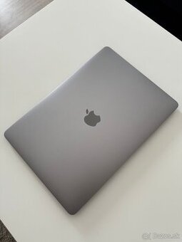 MacBook Air 13" Apple M1