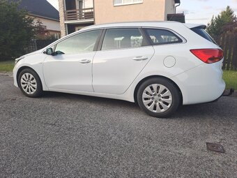 Kia Ceed Sw 64 000km, kombi, 1,4 cvvt, 74kw, 2017 benzin, SR