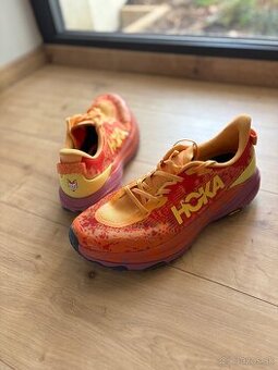 Hoka Speedgoat 6, Trailove bezecke topanky