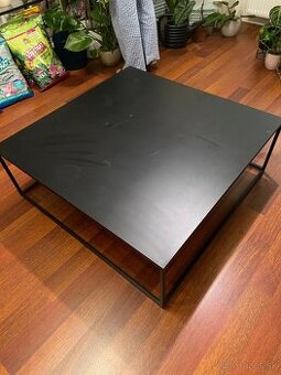 Kovovy stol 100x100