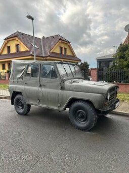 UAZ 469