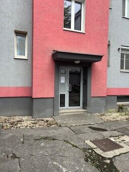 2 izb. byt, PRIEVOZSKÁ ul.