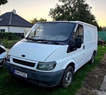 dodávka ford transit + ťažné zariadenie