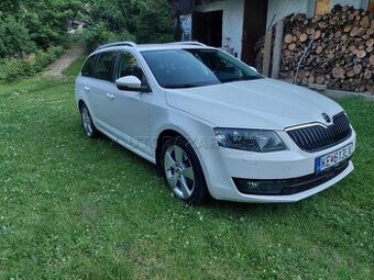 Škoda Octavia Combi 1.6 TDI 110k Style, Webasto, full servis