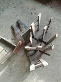 Kotviace segmenty do betónu