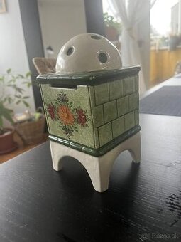 Starožitná keramická pokladnička