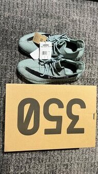 Tenisky Adidas Yeezy Boost 350 V2