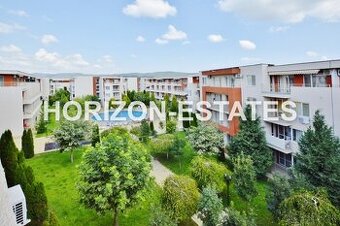 Útulné studio (35 m²) s výhledem na bazén Bulharsko