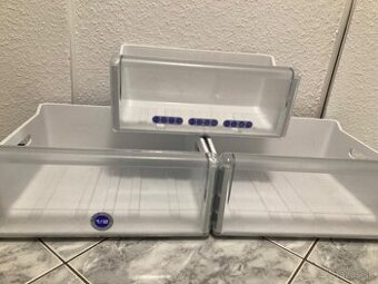 Zásuvky do mrazničky - 1