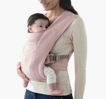 ERGOBABY | NOSIČ EMBRACE - SOFT KNIT - BLUSH PINK