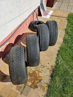 Imperial All Season Driver 215/45 R18 93 V XL 71dB