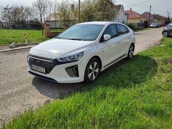 Hyundai IoniQ 1.6 Plug-in-hybrid (PHEV), r.v. 2018, 175000km