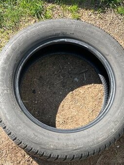 Dunlop 215/60R16 Zimné pneumatiky