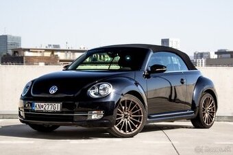 Volkswagen Beetle Cabrio 1.6 TDI Design