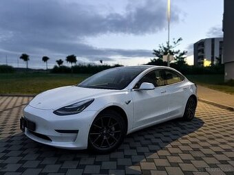 Tesla Model 3 Long Range Dual motor,2020, 92000km, Nebúrané