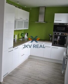 Na predaj 1 izbový byt po kompletnej rekonštrukcii v Bánovci