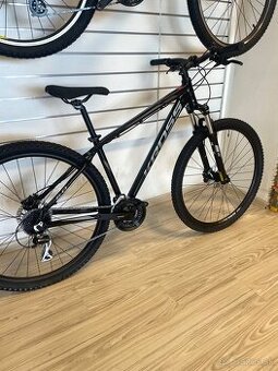 Kross Hexagon 6.0 kolesá 29 rám je S 17 palcov záruka doklad