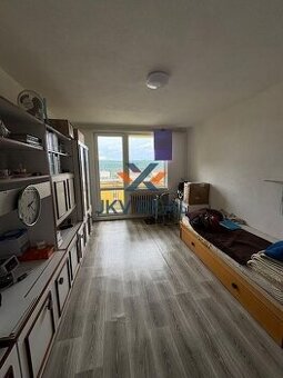 Na predaj 1 izbový byt v Žiari nad Hronom - 1