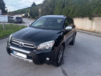 Toyota Rav4 2.2d D-CAT 4x4