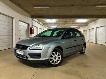Ford Focus 1,4 benzín 59KW 2005 187000km NOVÁ STK/EK