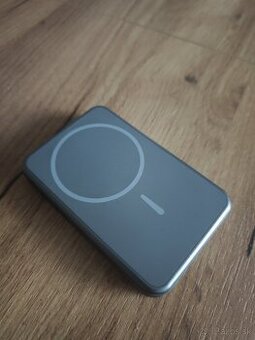 Epico mag+ hliníková powerbanka