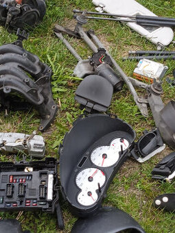 rozpredám peugeot 206