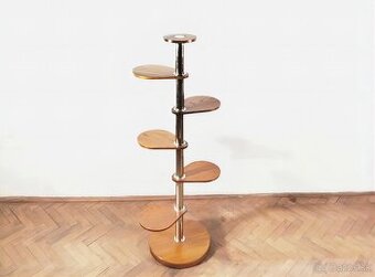 stojan na kvety funkcionalizmus