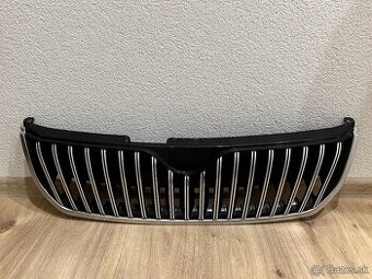 Predna maska naraznika chromova skoda superb 2 predfacelift