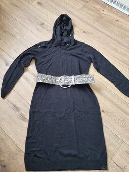 čierne nové pletené šaty s kapucňou M + 2opasky