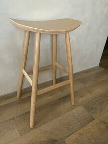 Dizajnová dubová barová stolička - 1