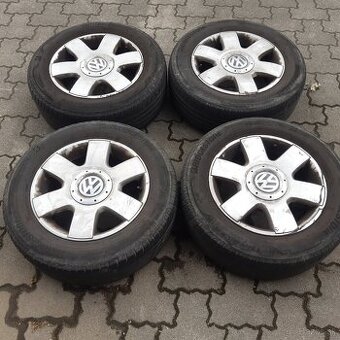 Predam hlinikove disky na VW Caddy 15 zoll