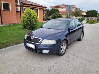 Predam škoda octavia 2.1.6 benzín kw 75 rok výroby 2006