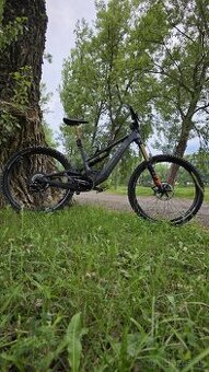 Kellys Theos F90 velkost M