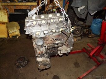 Rozpredám motory Nissan Pathfinder, Navara D40, 2.5,126,128