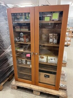 Skrine na cigáry - humidor
